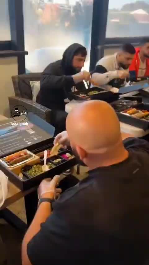   ایده ناب یک رستوران برای سرو کباب