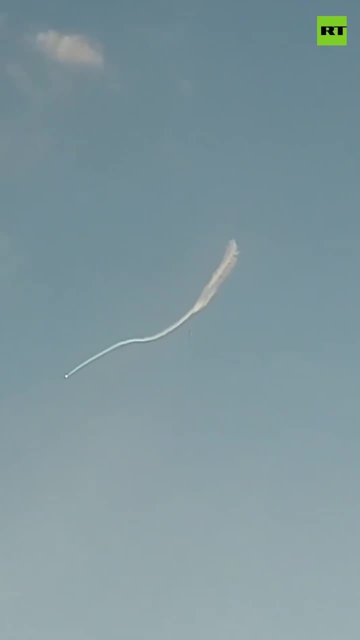   اولین تصاویر از شلیک جنگنده اف-۱۶ اوکراینی به پهپاد روسی