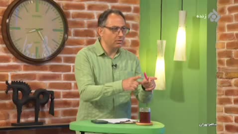   کارشناس فوتبال صداوسیما: بازیکنان فوتبال حق ندارند درباره مسائل مدیریتی تیم اظهار نظر کنند!