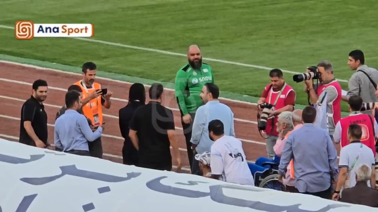   حضور سیدورف در ورزشگاه شهر قدس برای تماشای بازی استقلال و پیکان