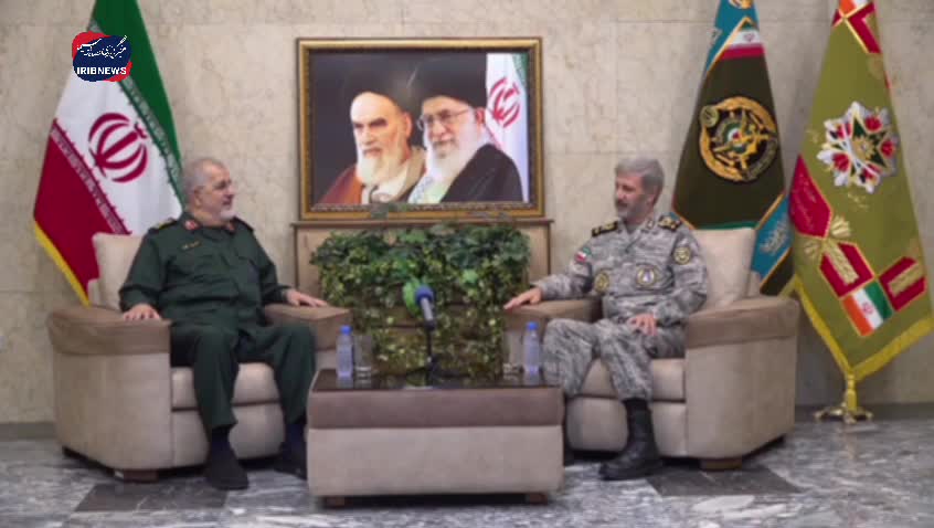   فرمانده کل ارتش: دشمن باید نگاه و محاسباتش درباره مردم و نظام جمهوری اسلامی ایران تغییر دهد