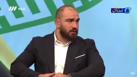   اشک‌های امیرحسین زارع پس از شنیدن صدای مادرش در کلیپ ساخته‌شده با هوش مصنوعی شبکه سه