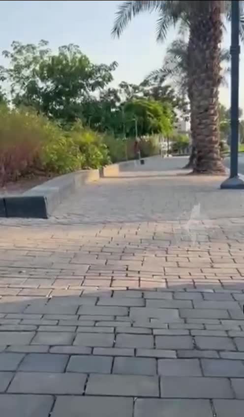   لحظه اصابت پهپاد یمنی به یک هتل در منطقه گردشگری در بندر ایلات