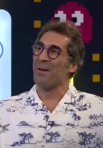   تقلید صدای خنده‌دار حسن معجونی توسط هادی کاظمی