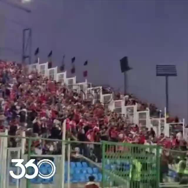   تبریک جالب هواداران پرسپولیس به امیررضا رفیعی، دروازه‌بان ذخیره پرسپولیس بابت متأهل شدن این بازیکن