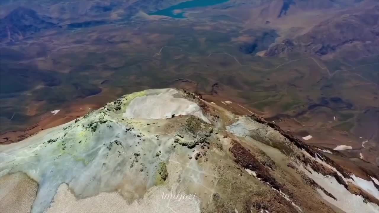   هشت بار تا آسمان؛ ثبت دماوند از بلندترین نقطه ایران