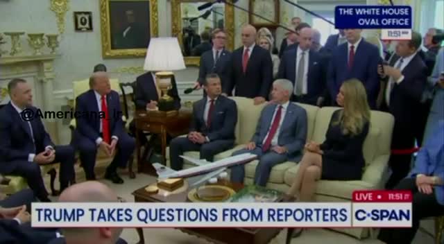   ترامپ با تحقیر خبرنگار لهستانی: دنبال شغل جدید باش!