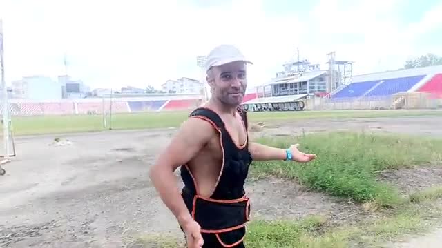    ثبت رکورد دویدن ۱۱۱ کیلومتر در ۲۴ ساعت