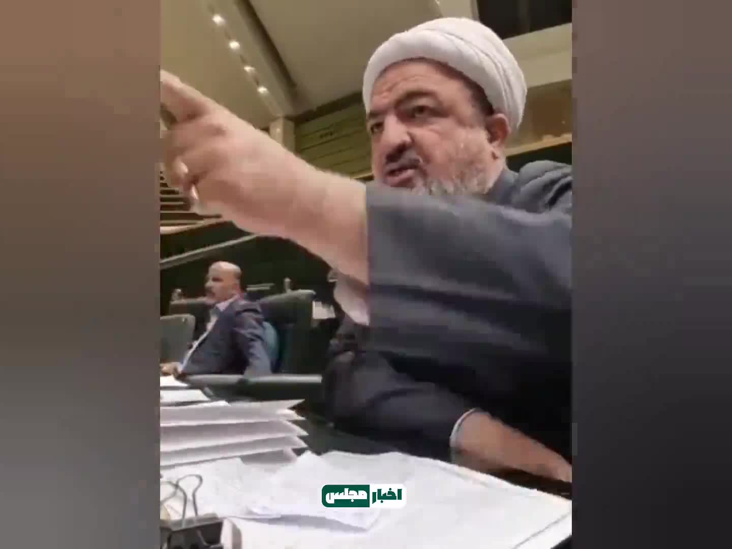   حرف‌های جنجالی رسایی در جلسه غیرعلنی مجلس؛ دشمن وقتی هنیه و سیدحسن را زد می‌دانست ما کاری نمی‌کنیم / باید زد تو دهن گروسی...