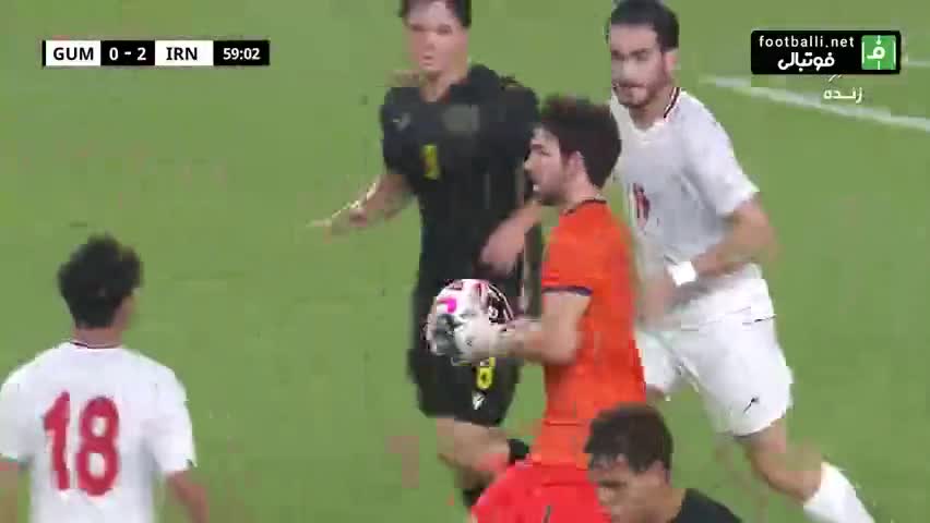   اشتباه عجیب ملی‌پوش استقلالی مقابل دروازه گوام