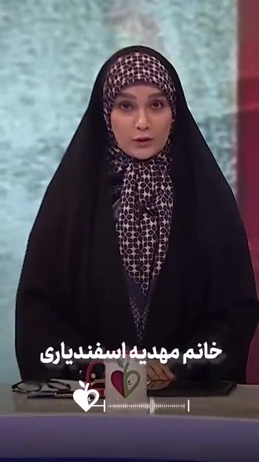   اعتراض مجری شبکه سه به زبان فرانسوی روی آنتن زنده!