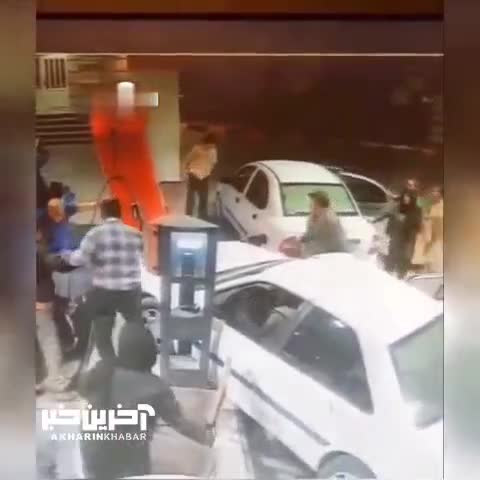   تصادف عجیب راننده خودروی پژو پارس در پمپ بنزین