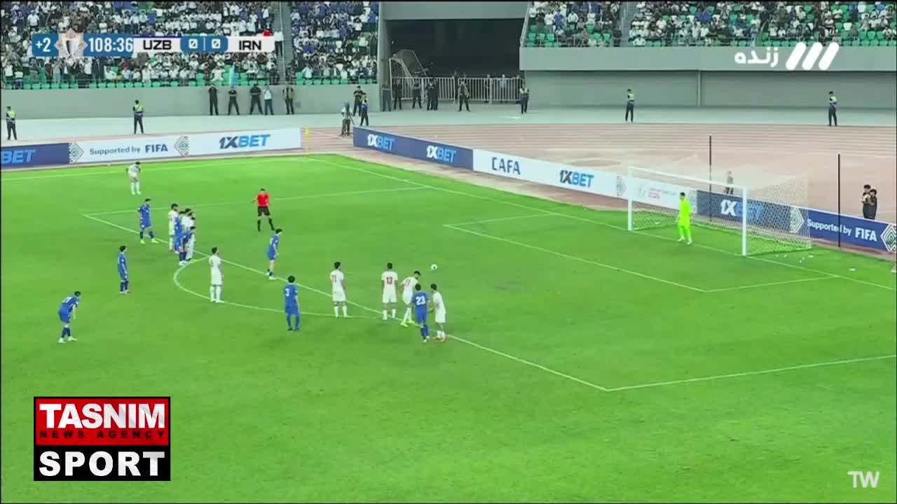   شومورودوف ضربه پنالتی را به آسمان فرستاد