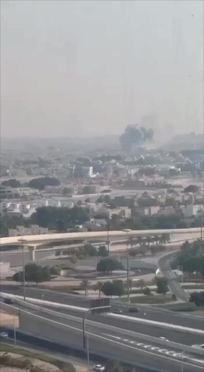   تصاویری از ستون دود در دوحه قطر