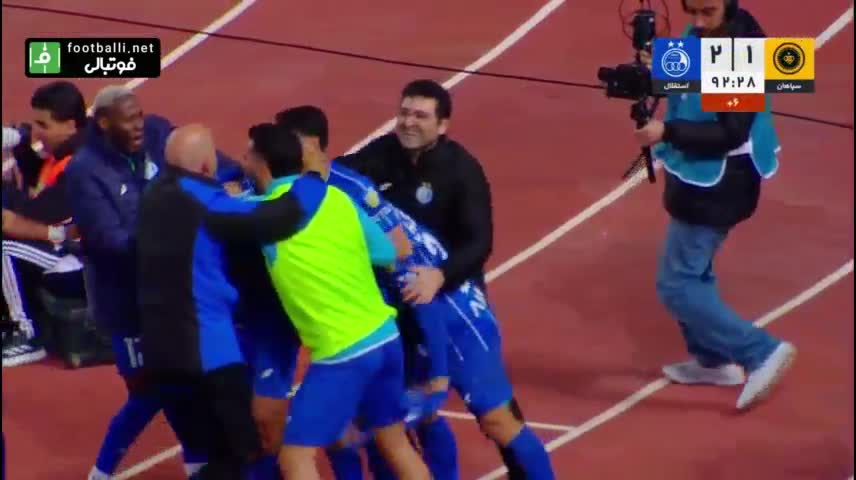   گل دوم استقلال به سپاهان توسط اسماعیل قلی‌زاده