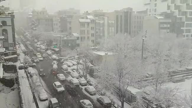   شدت بارش برف در سعادت‌آباد تهران