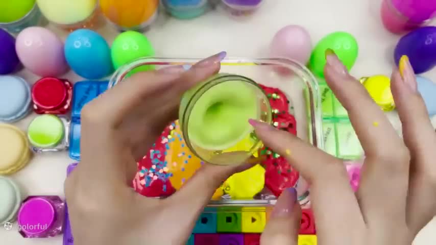 اسلایم جادویی: آرامش و سرگرمی در یک بسته!