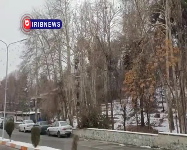   تصاویری زیبا از بارش برف در تهران؛ امروز پایتخت باز هم سفیدپوش شد