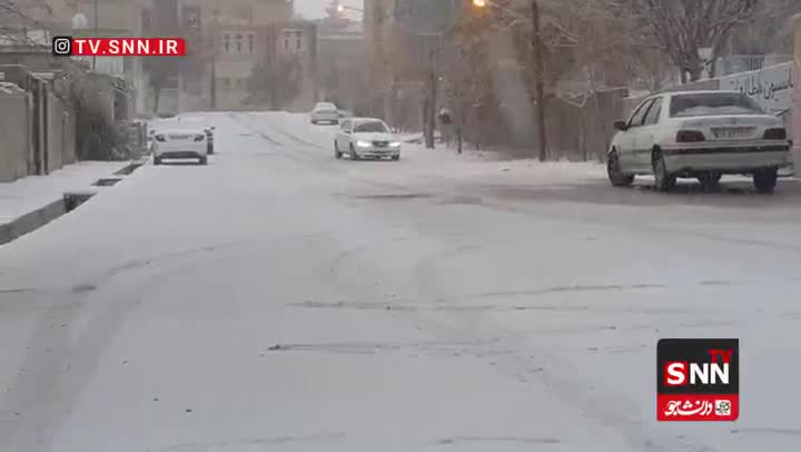   بارش برف یاسوج را سفیدپوش کرد