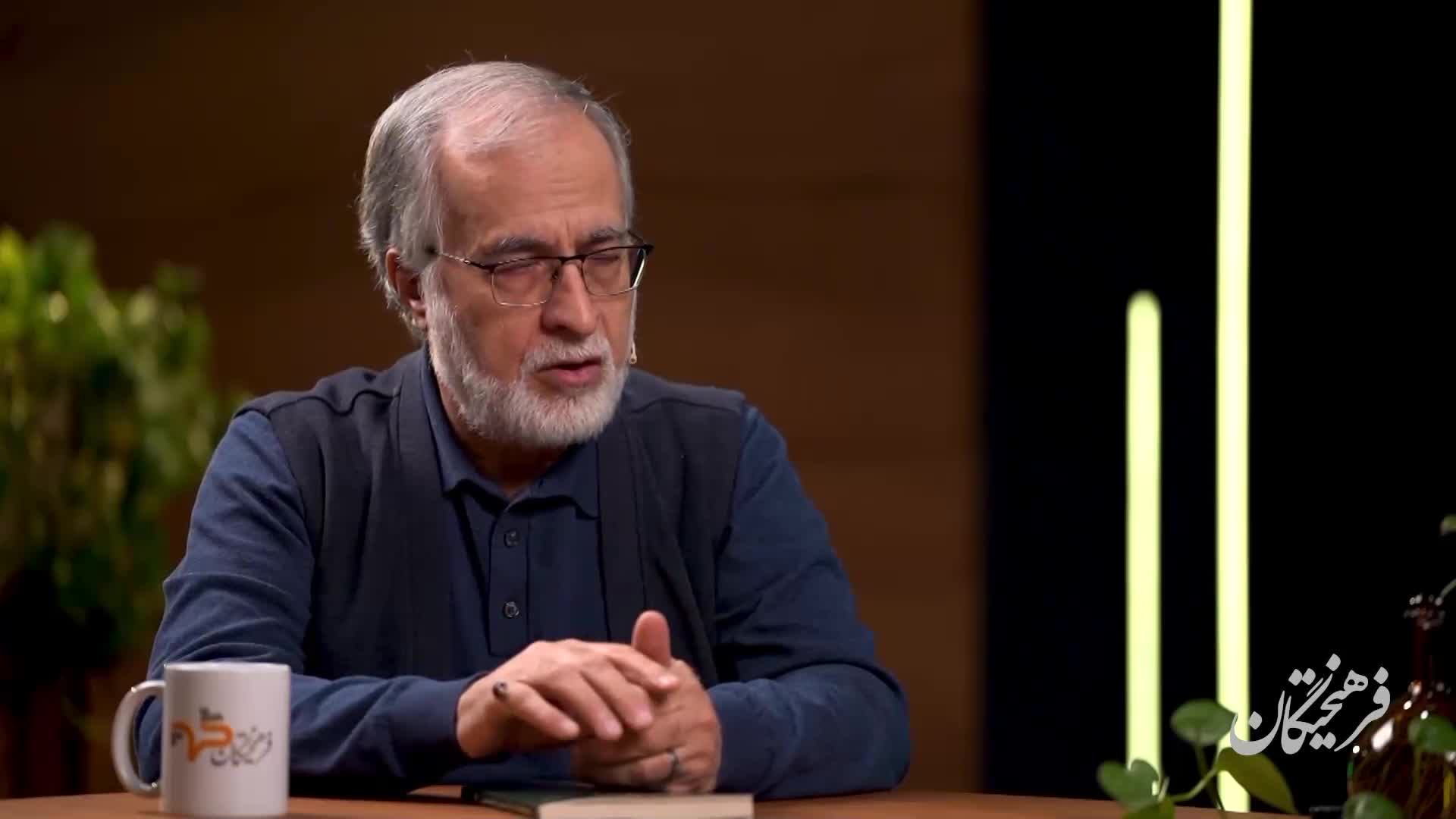   عطریانفر: رضا پهلوی می‌توانست به ایران بیاید و مانند یک شهروند معمولی زندگی کند اما...