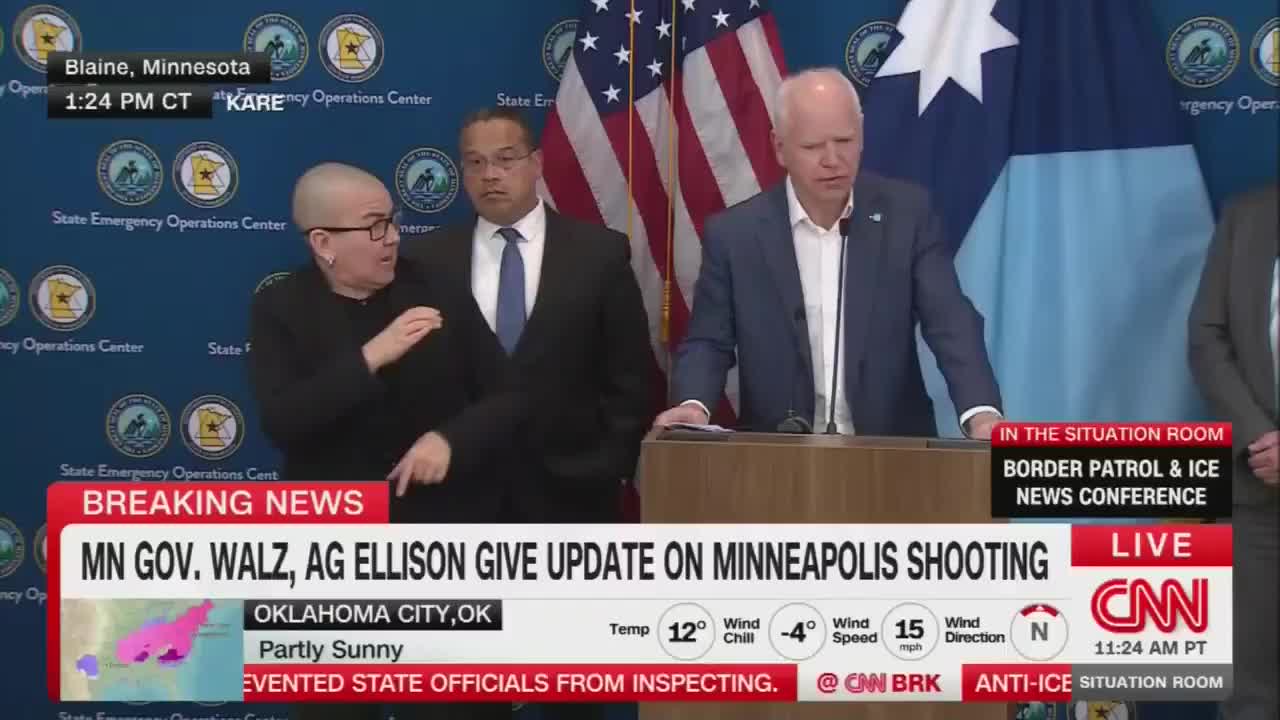   طعنه سنگین فرماندار مینه‌سوتا به مقامات دولت ترامپ: منتظر اسناد اپستین هستیم