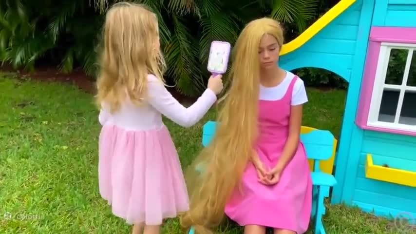 ناستیا و استیسی: ماجراهای خنده‌دار در دنیای کودکانه!