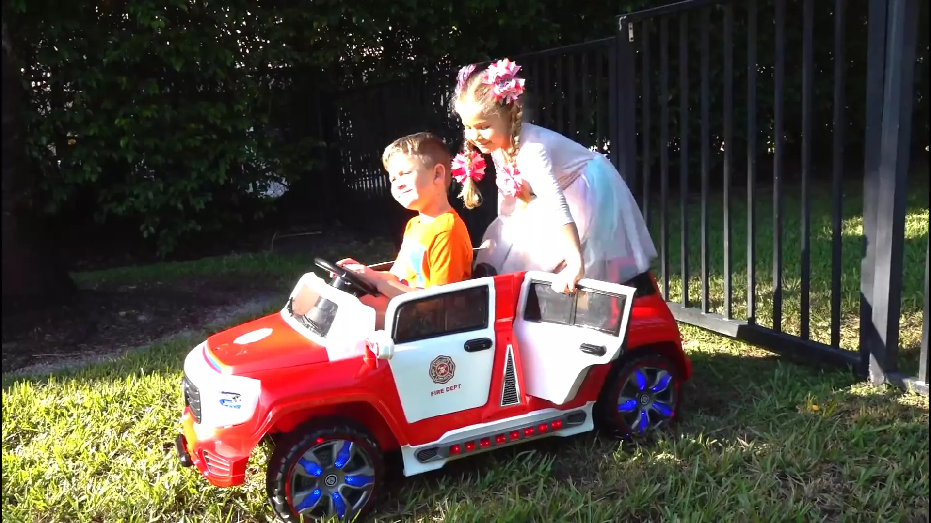 دیانا و پدرش: ماجراجویی‌های خنده‌دار در کارتون جدید!