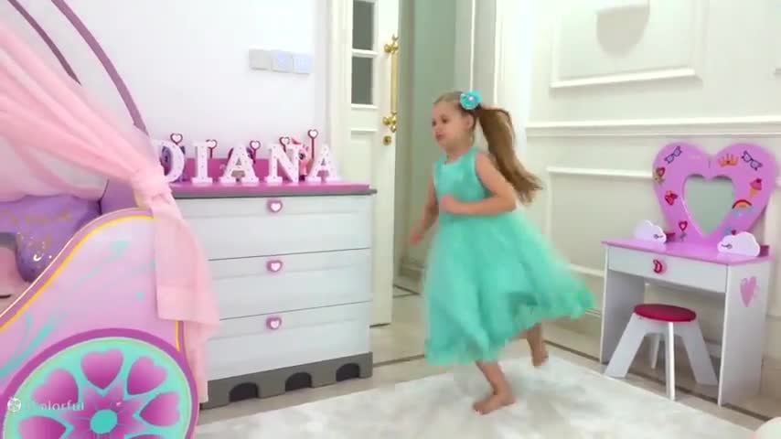 دیانا و روما: ماجراهای خنده‌دار کودکانه!