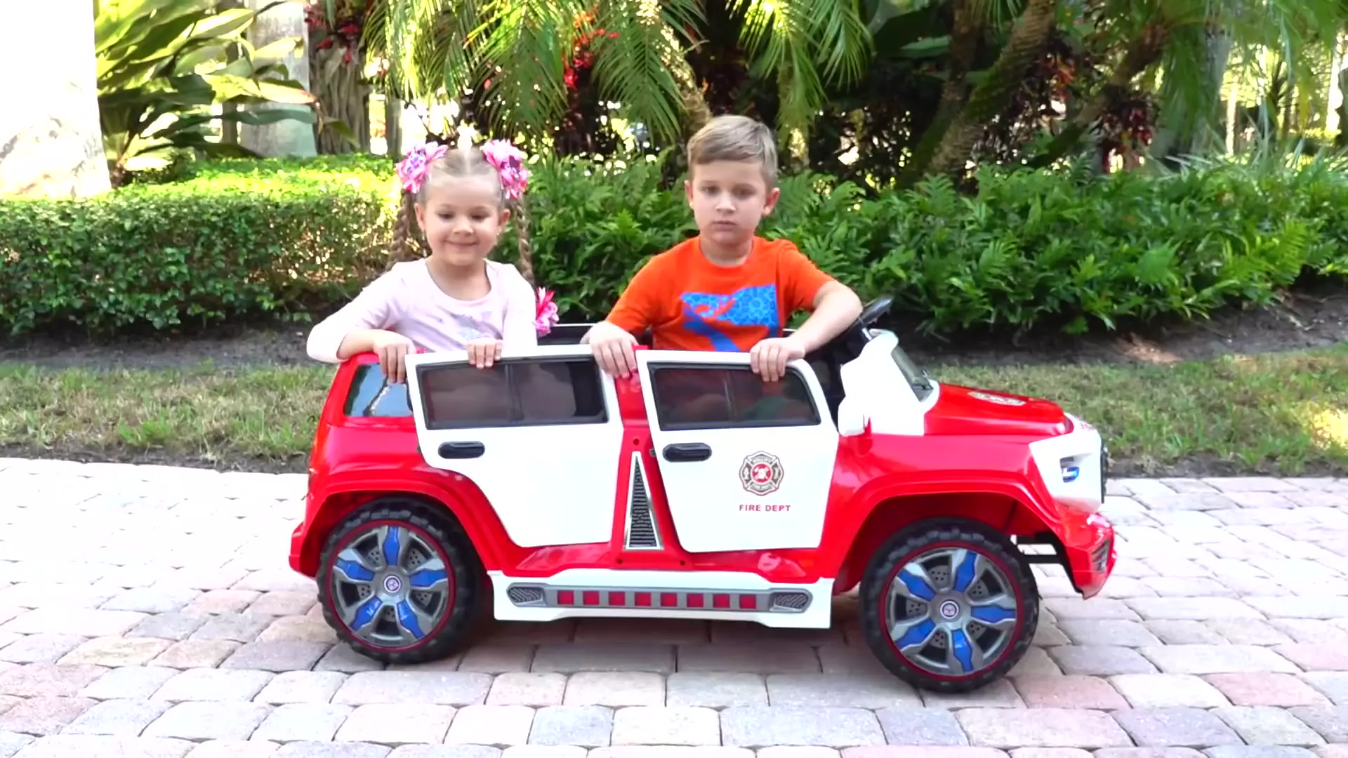 چطور دیانا و روما در دنیای بازی با پدرشان شگفتی می‌آفرینند؟