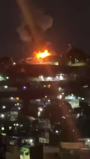   آمریکا «آرامگاه هوگو چاوز» را بمباران کرد