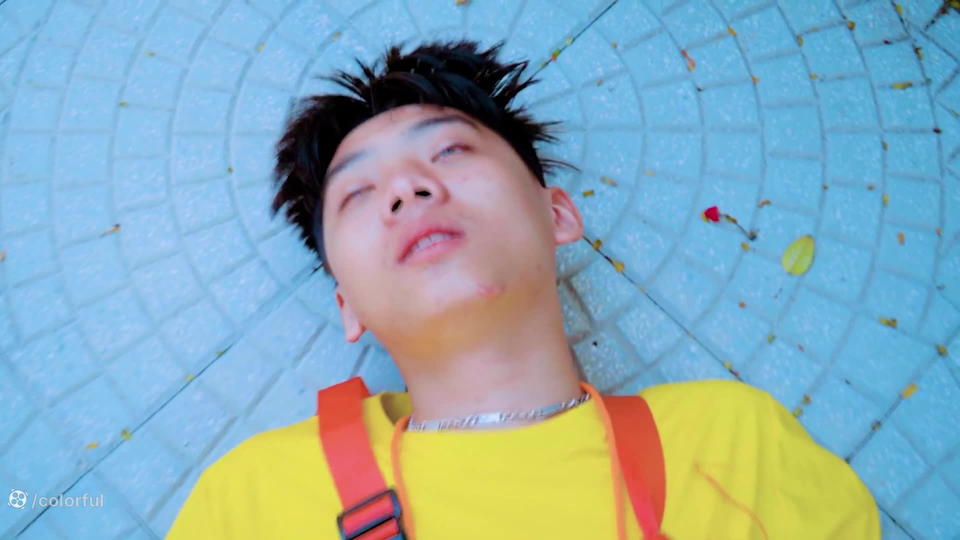 نبرد دیوانه کننده مرد عنکبوتی و جوکر: آیا پلیس می‌تواند گروگان‌ها را نجات دهد؟