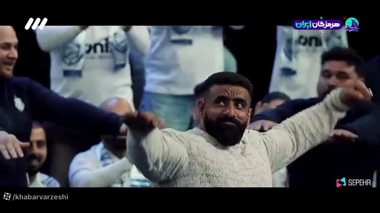   رقص هادی چوپان در تلویزیون حاشیه‌ساز شد