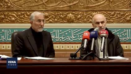   فرشاد مومنی: جراحات وارد شده به مردم ایران، ریشه در جهل و فساد دارد