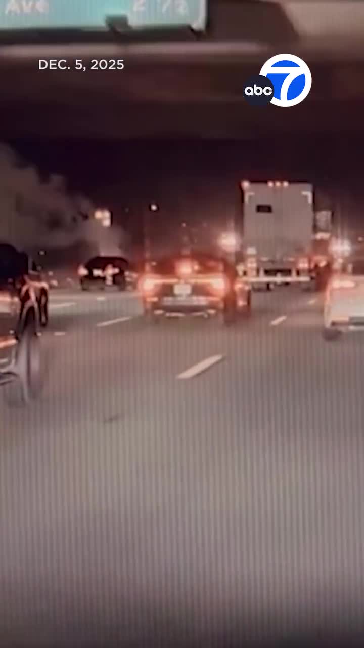   سقوط هولناک وانت از روی پل روگذر؛ لحظه حادثه ضبط شد