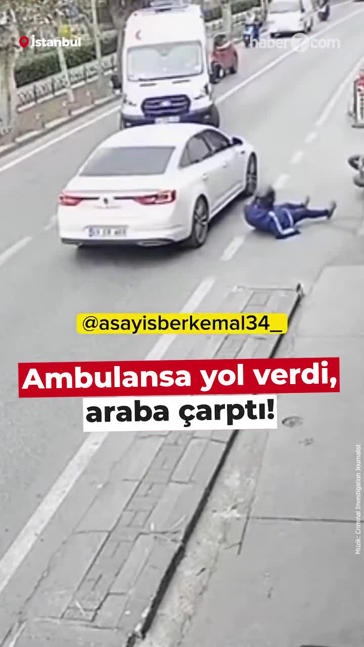   ثوابی که کباب شد؛ موتورسوار به آمبولانس راه داد اما...