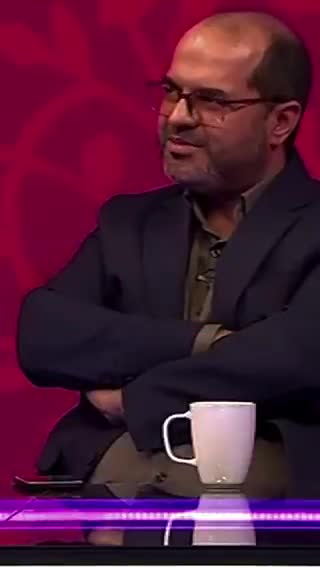   ادعای شوکه‌کننده کارشناس برنامه تلویزیون بعد از حمله به ونزوئلا: دلار در حال فروپاشی است