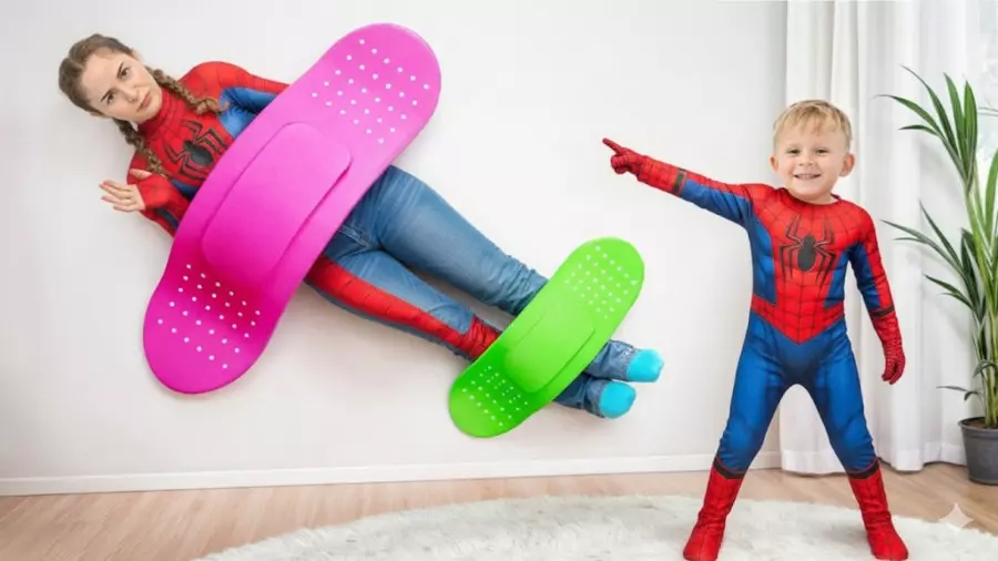 ماجراجویی دیانا و روما در دنیای سلفی!