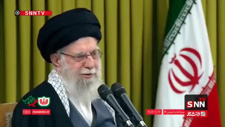   مثال جالب رهبر انقلاب از دعوای ایران و آمریکا با تشویق مردم همراه شد