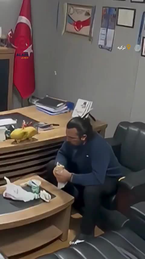   حرکت به موقع یک کارگر باعث نجاتش از مرگ شد!