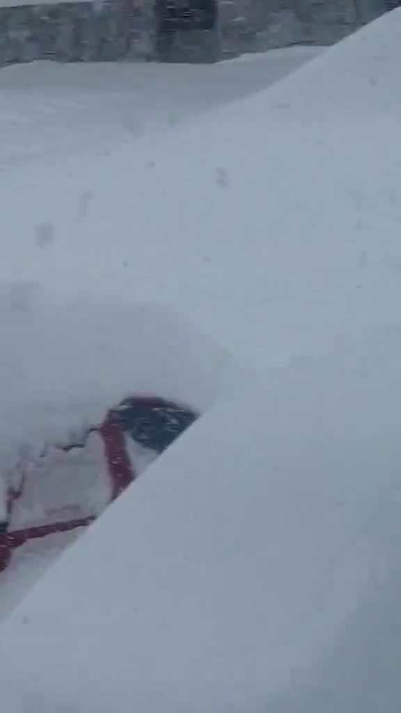   فرانسه زیر برف!