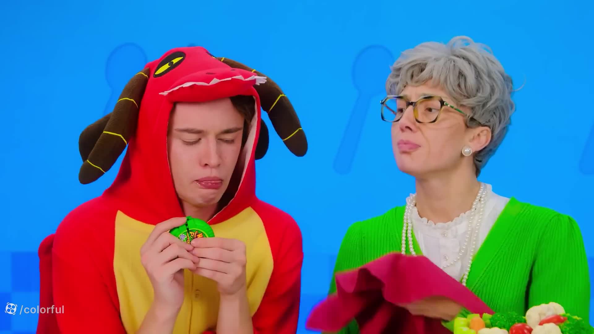 چالش اسمر: سفر به دنیای طعم‌ها با بانوان!