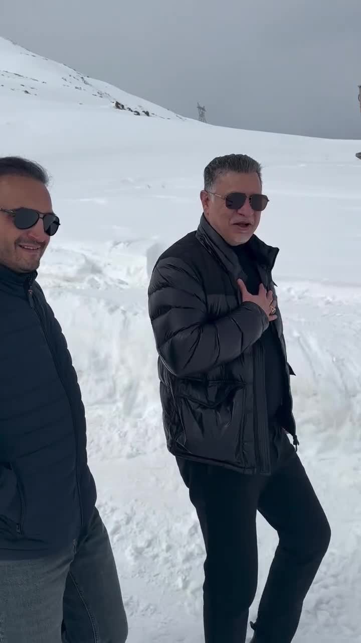   حضور علی دایی در پیست اسکی دربندسر