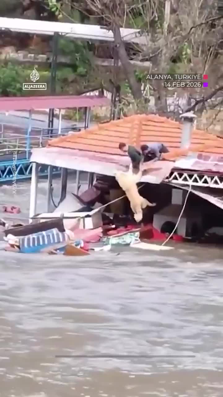  سیل آنتالیای ترکیه را بُرد