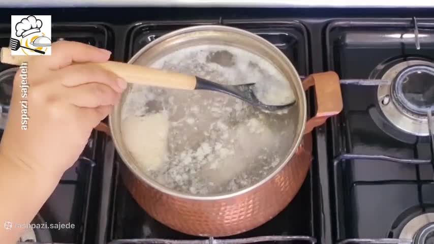 طرز تهیه آبگوشت دیزی سنتی به سبک قهوه‌خانه‌ای