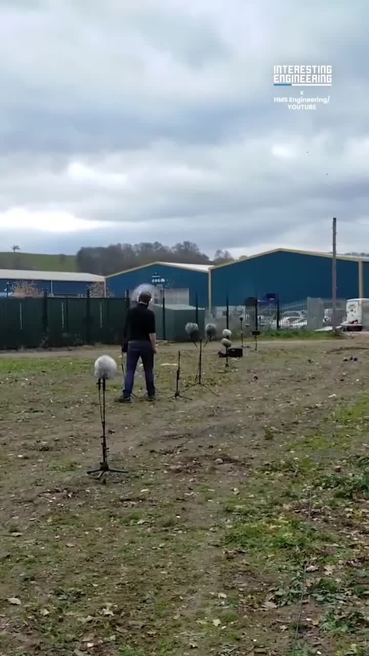 شلیک توپ گردابی با سرعت ۳۰۰ کیلومتر بر ساعت را ببینید