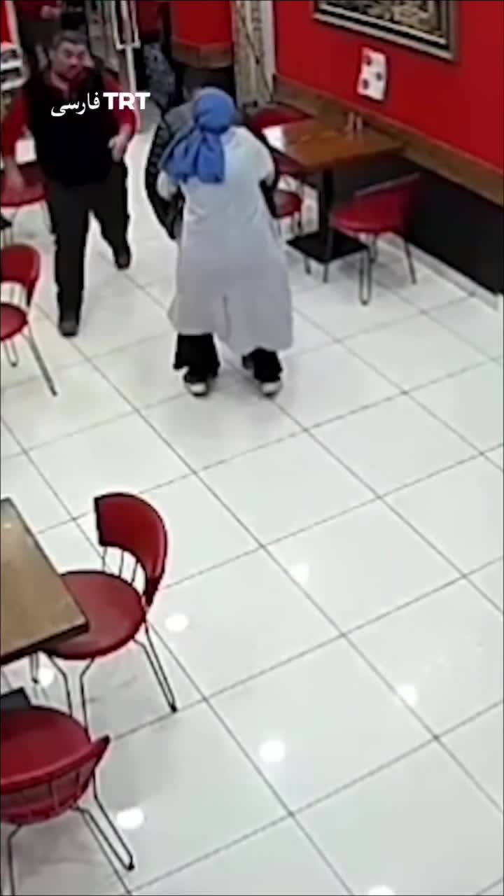 نجات جوان در رستوران با اجرای سریع مانور هایملیخ