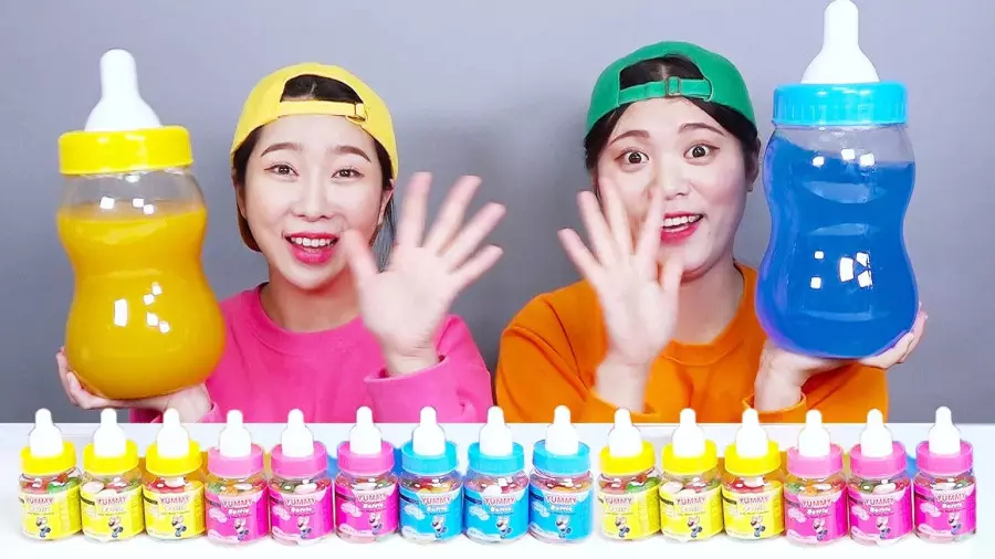 چالش غذایی اسمر: لذت و سرگرمی در یک بشقاب رنگی!