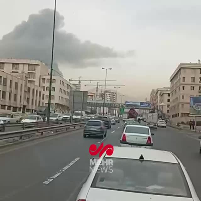   حادثه آتش‌سوزی بازار جنت از زاویه داخل ماشین‌های اورژانس