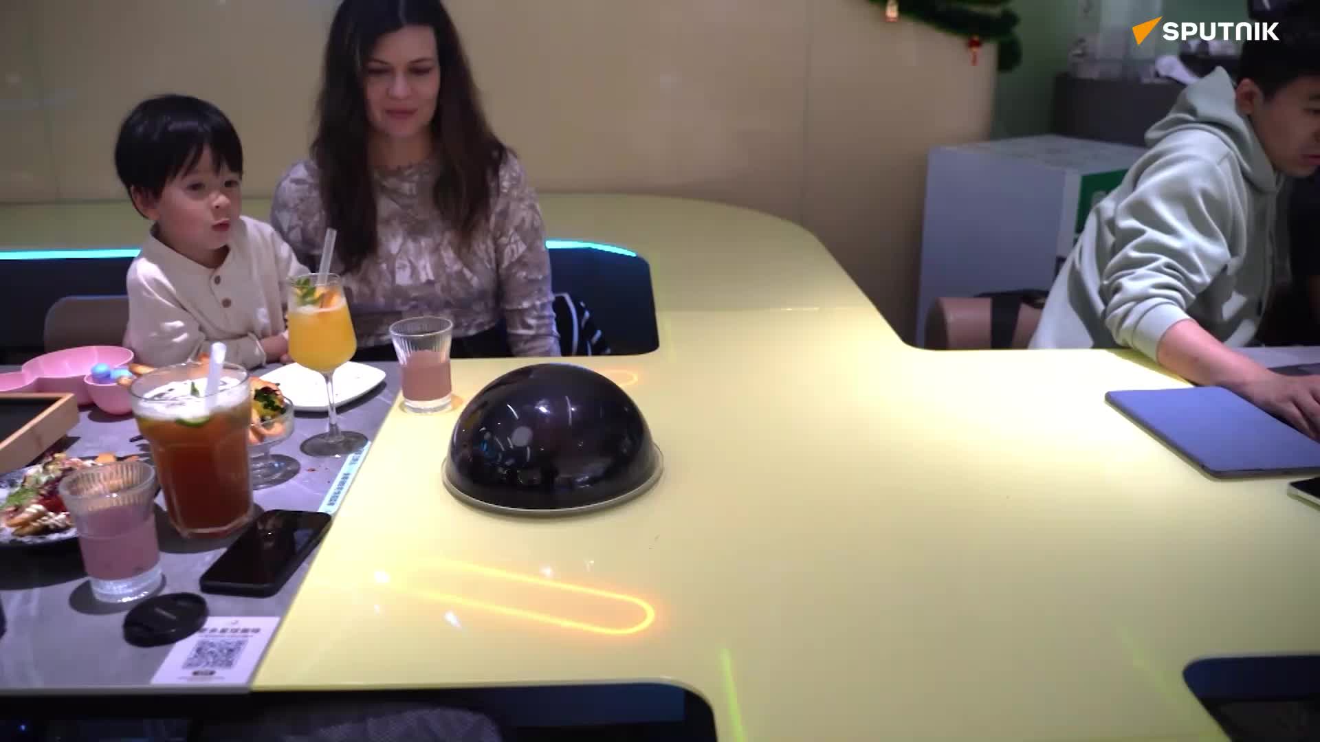   رستوران غیر معمولی در یکی از شهرهای چین