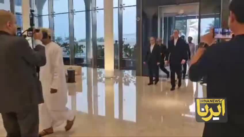   بازگشت هیات مذاکراتی ایران از محل گفت‌وگوها